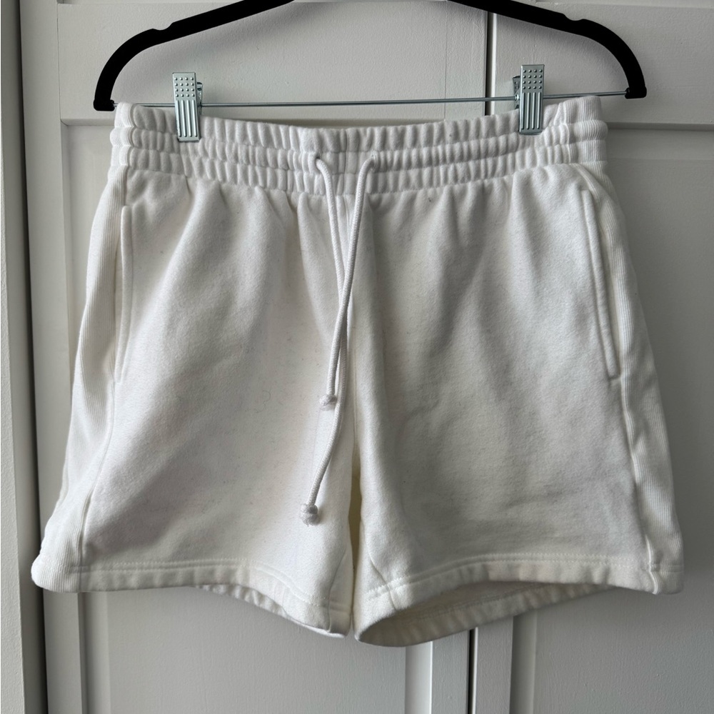 TNA Cozy Boyfriend Fleece Shorts Medium | Aritzia White Drawstring Sweat Shorts